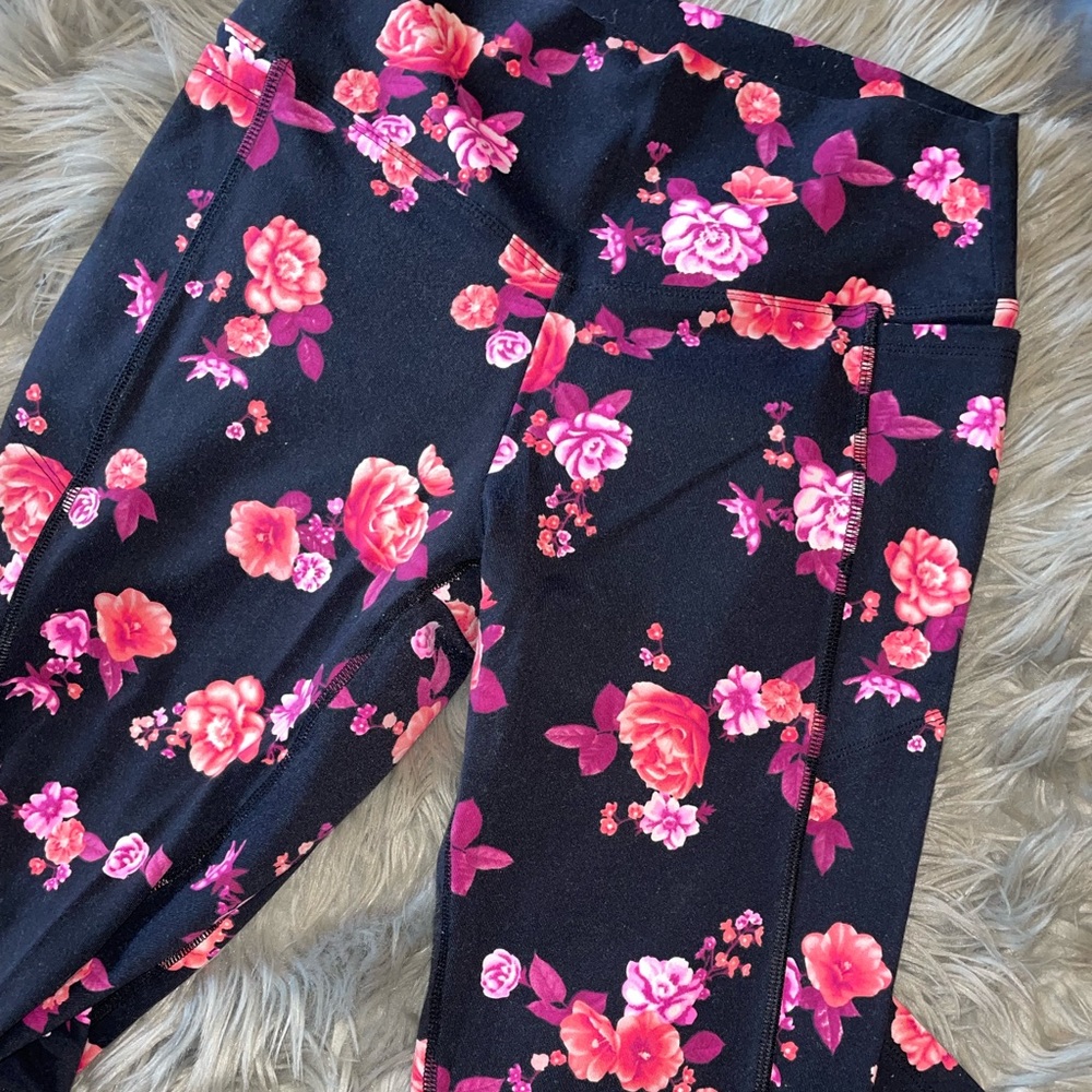 Victoria’s Secret Pink Floral Legging